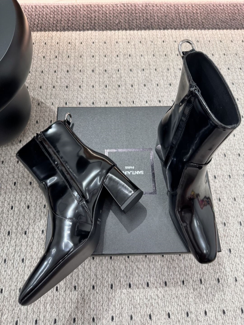Ba1en*iaga boots